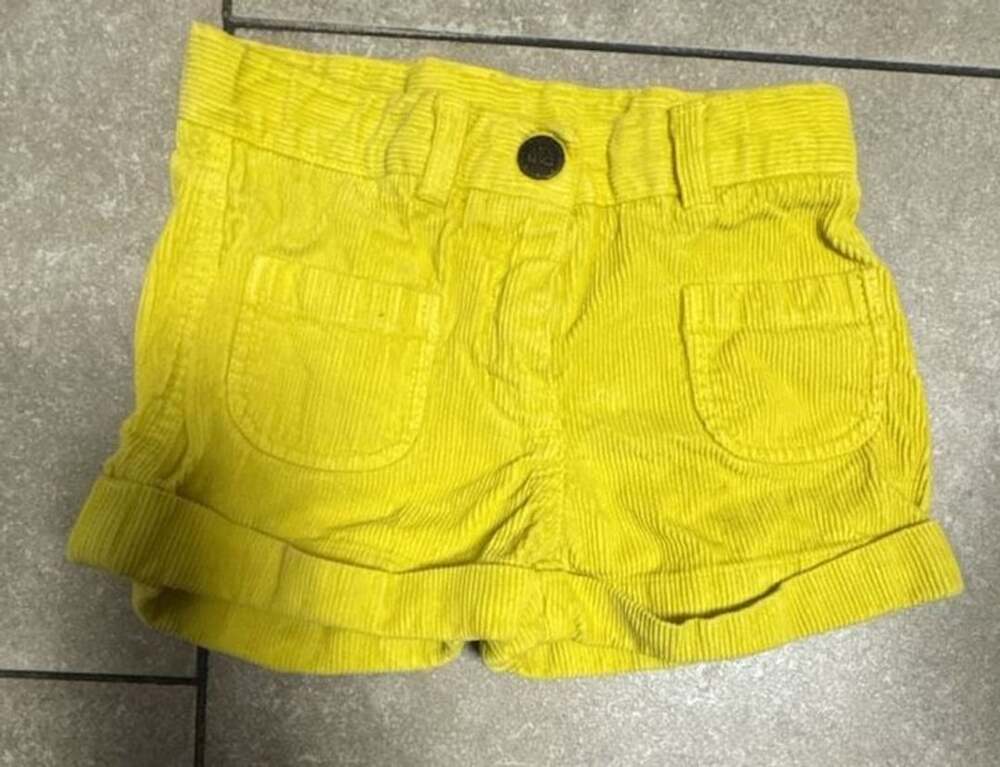 Bonton Corduroy Shorts Size 4 Yellow